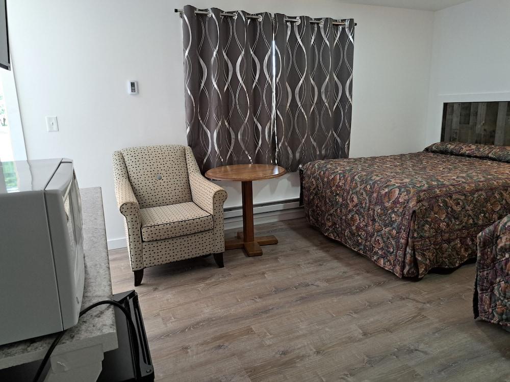 Lake Aire Motel photo 2