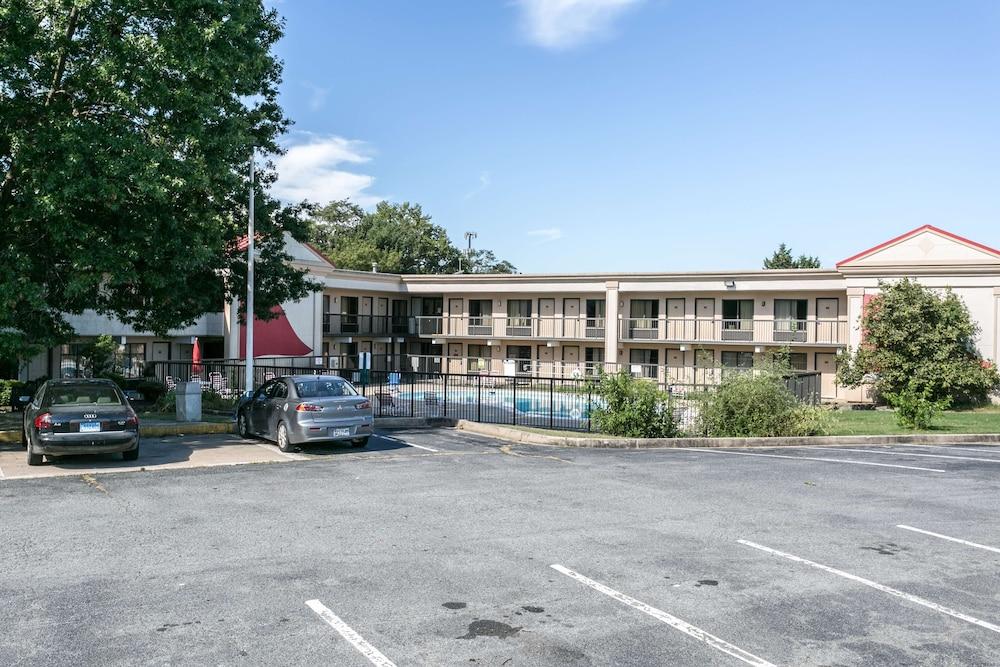 Americas Best Value Inn Edgewood photo 30