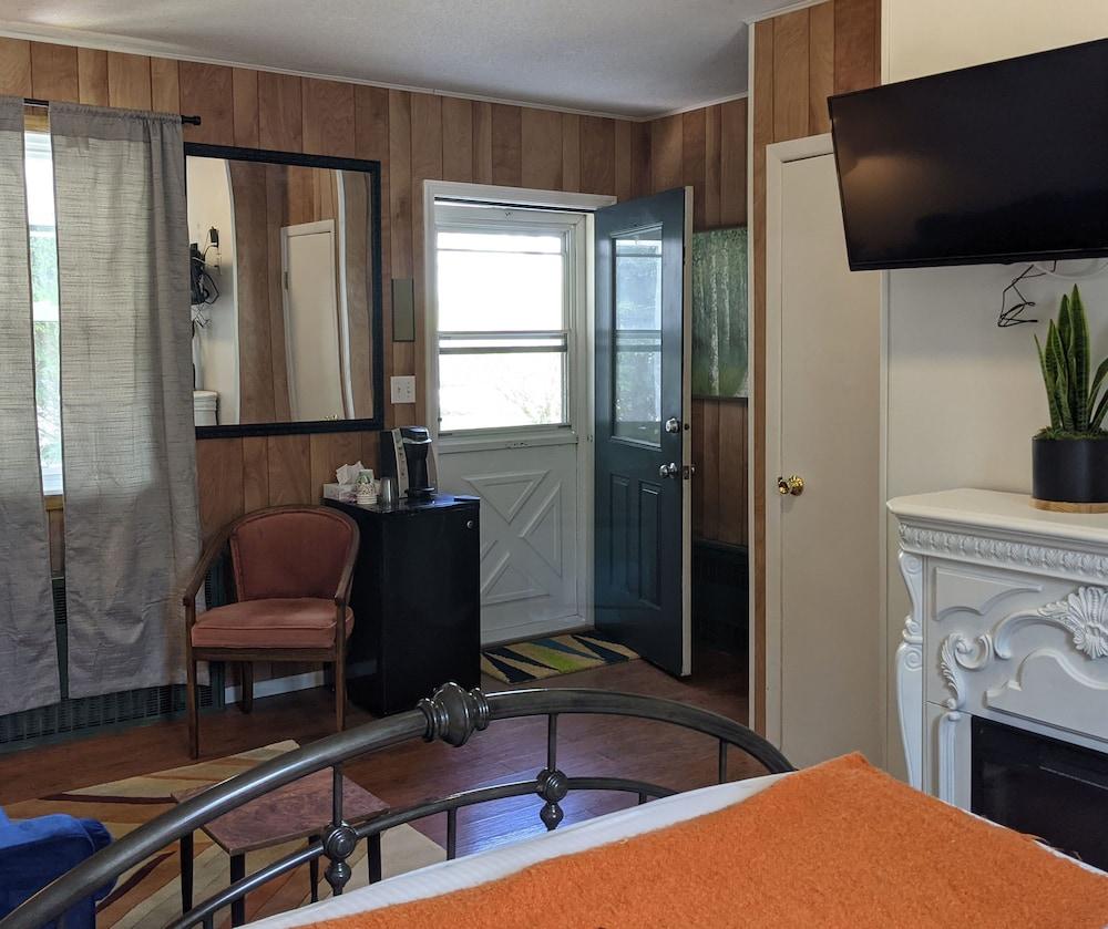 Catskill Mountain Lodge photo 7