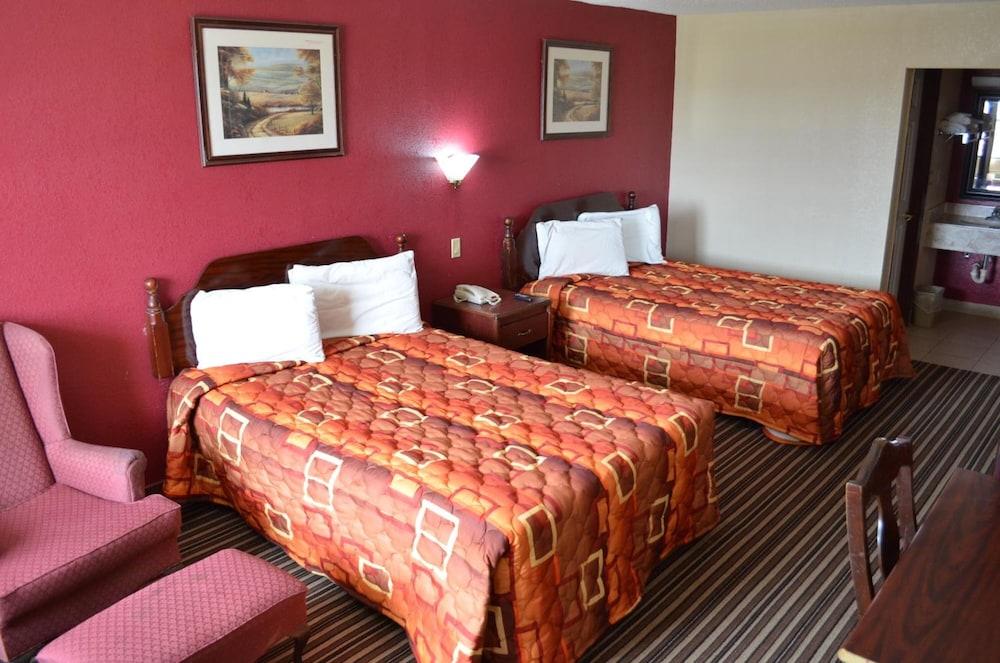 Royal Inn photo 10