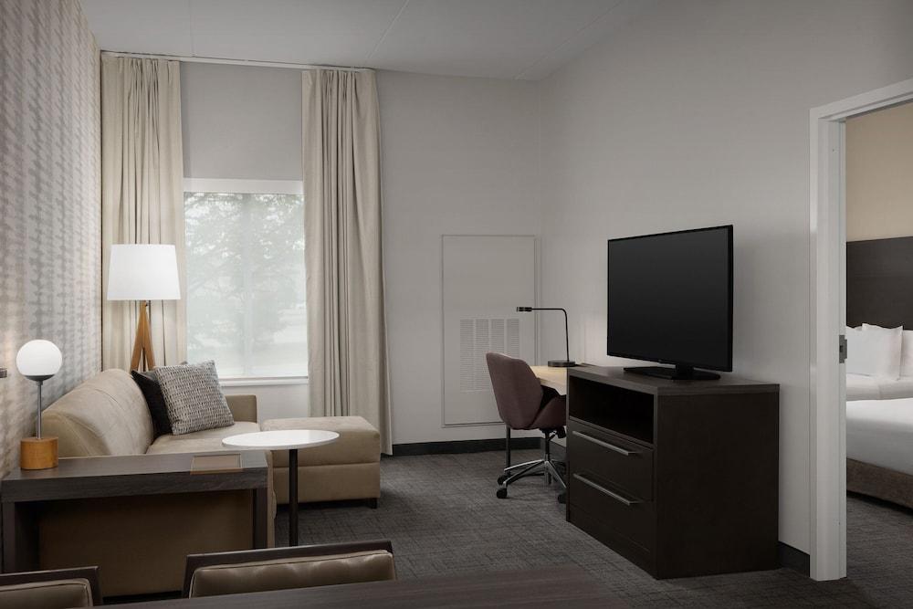 Residence Inn by Marriott Kenwood Cincinnati photo 12