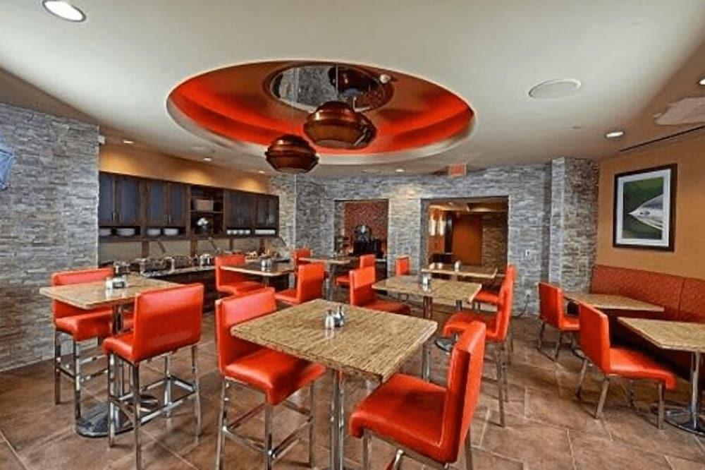 Osage Casino Hotel - Skiatook photo 18