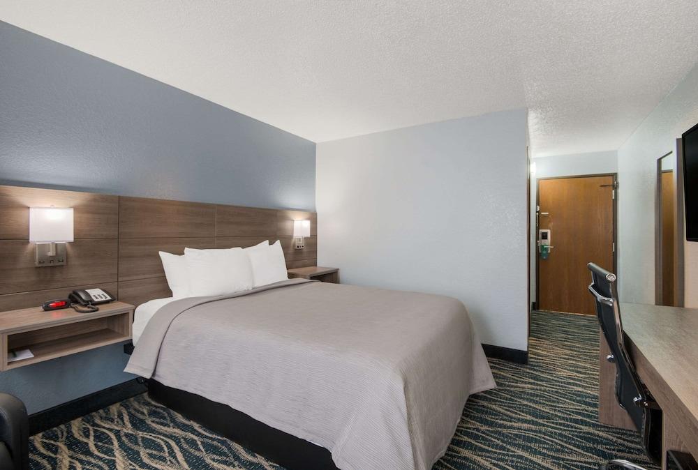 Quality Inn Oneida near Casino photo 23