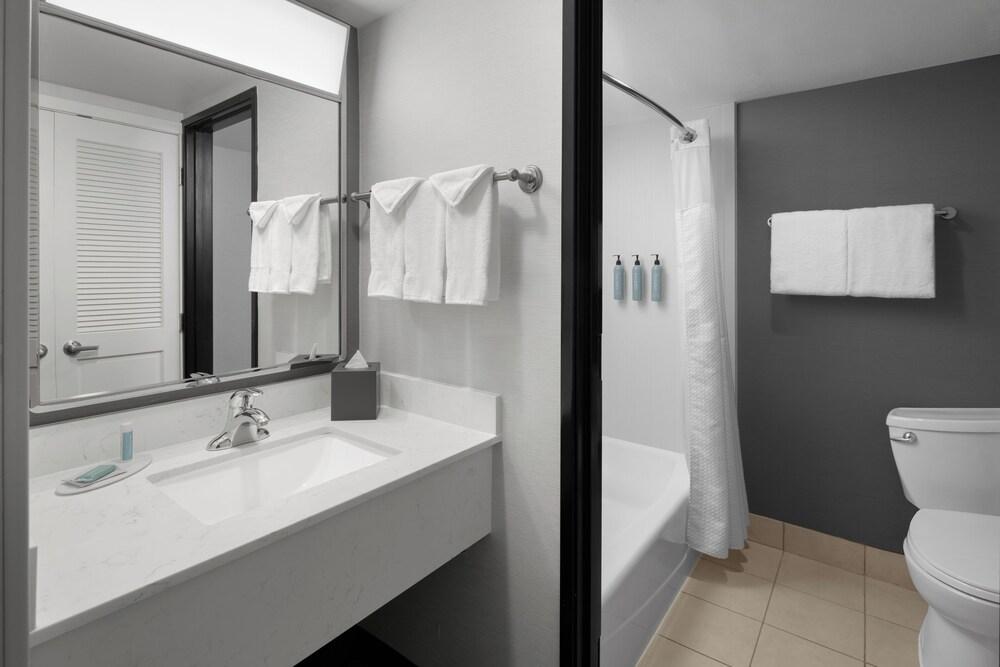 Courtyard by Marriott Sandy photo 19