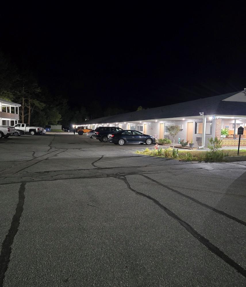 Nashoba Valley Inn & Suites photo 4