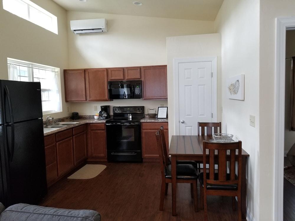 Sunset Cottages and Motel photo 2