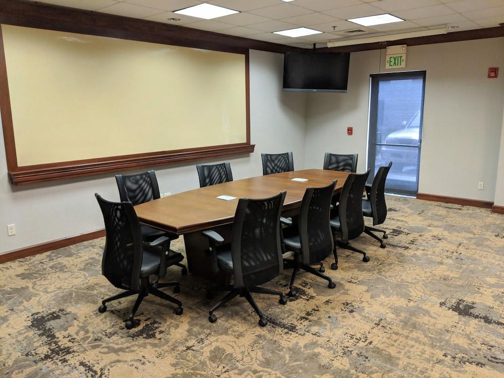 Hampton Inn & Suites Colorado Springs/Air Force Academy photo 77