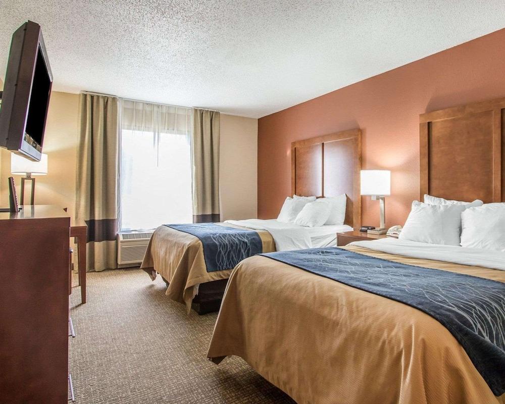 Comfort Inn Livingston photo 16