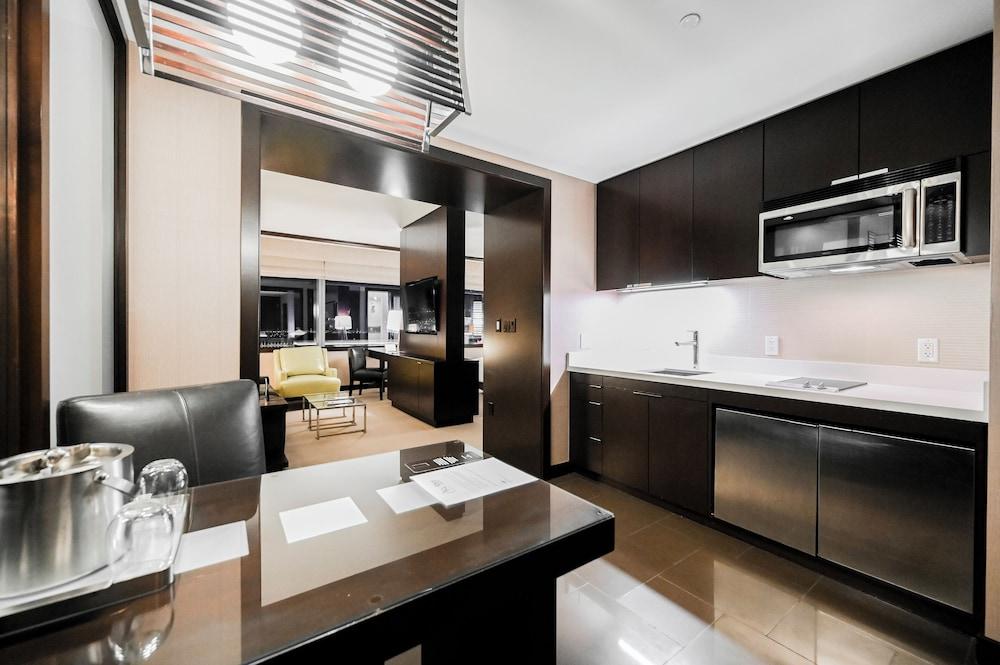StripViewSuites at Vdara photo 50