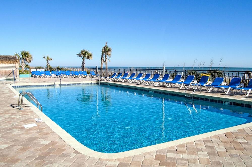Landmark Resort photo 56