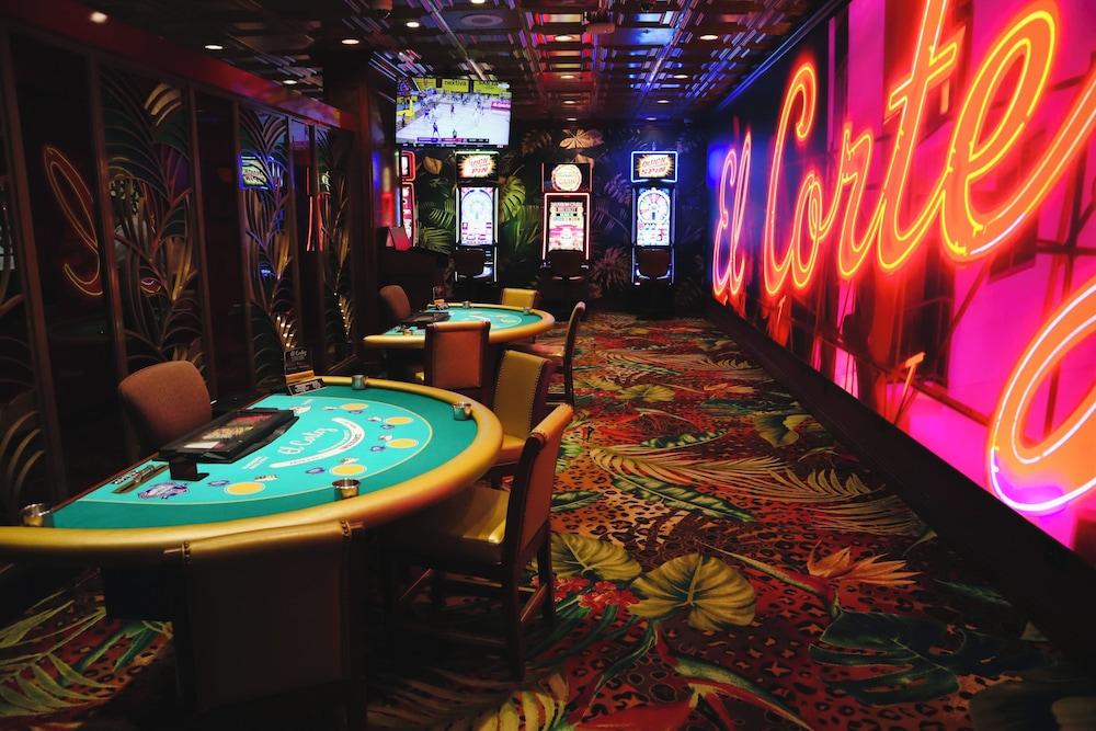 El Cortez Hotel and Casino - 21 and Over photo 37