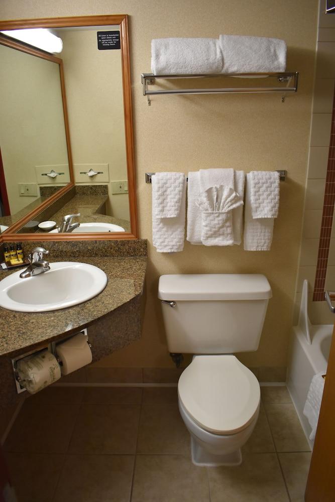 Best Western Plus Downtown Tacoma photo 51