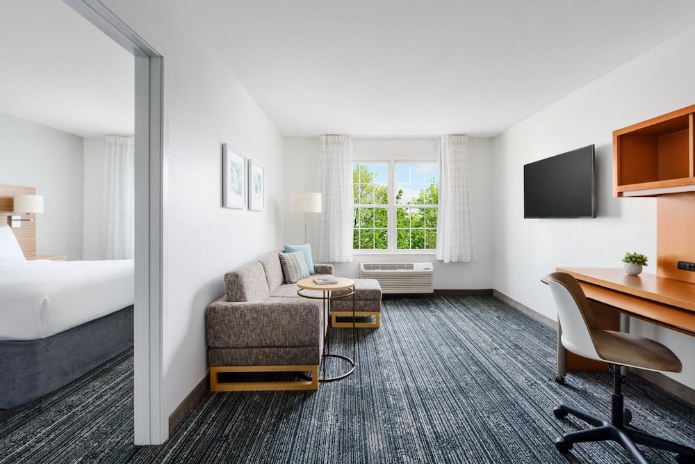 TownePlace Suites by Marriott Manchester photo 12