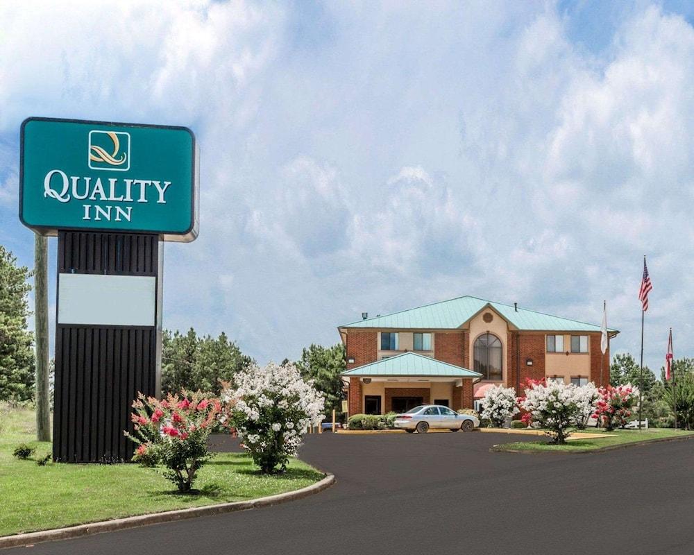Quality Inn Pell City I-20 exit 158 — hotel in Pell City