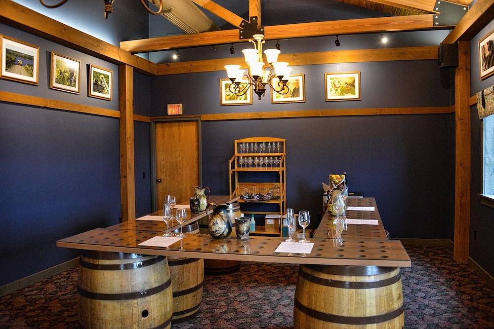 The Inn at Glenora Wine Cellars photo 32