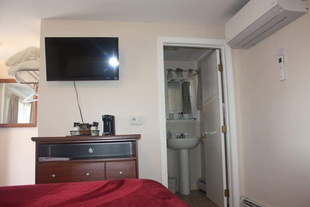 The Towne Motel photo 49