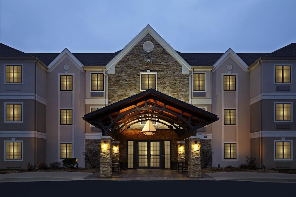 Staybridge Suites South Springfield by IHG photo 27