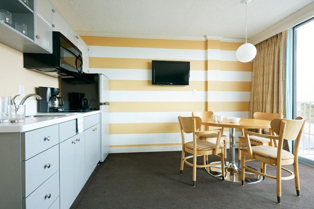Oceanfront Pan American Hotel photo 24