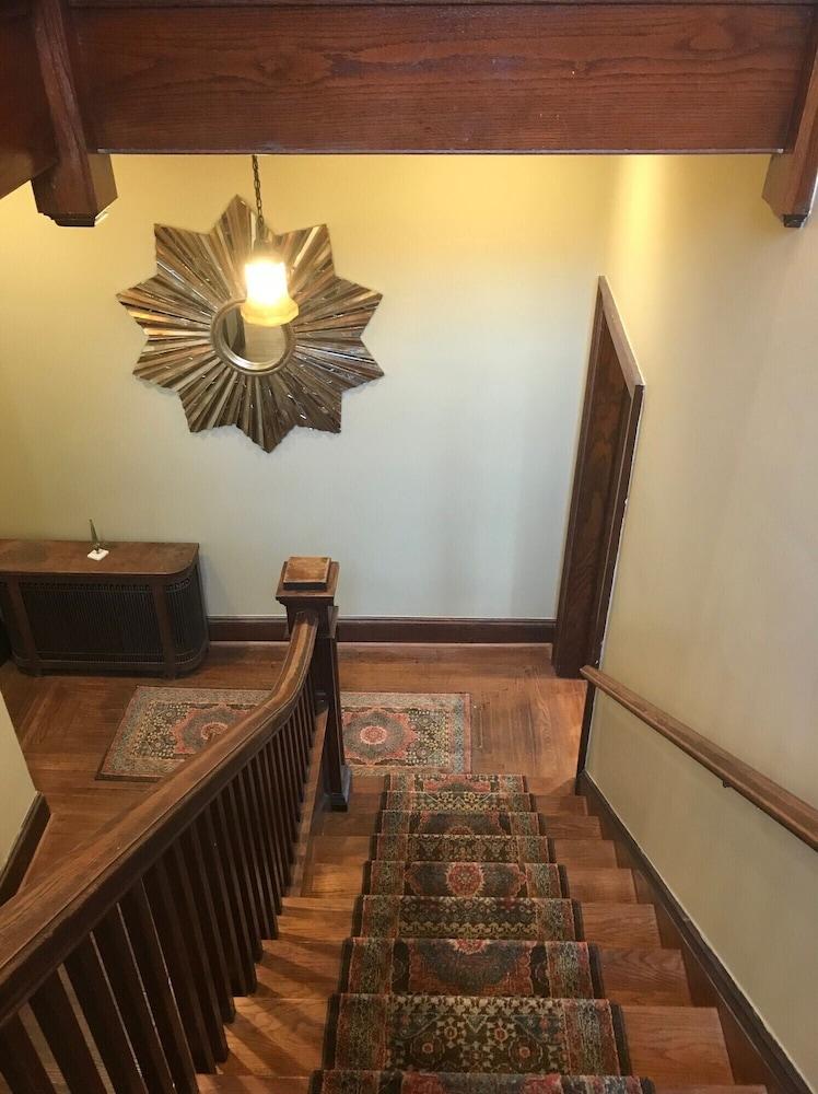 The Hygrade Inn photo 46
