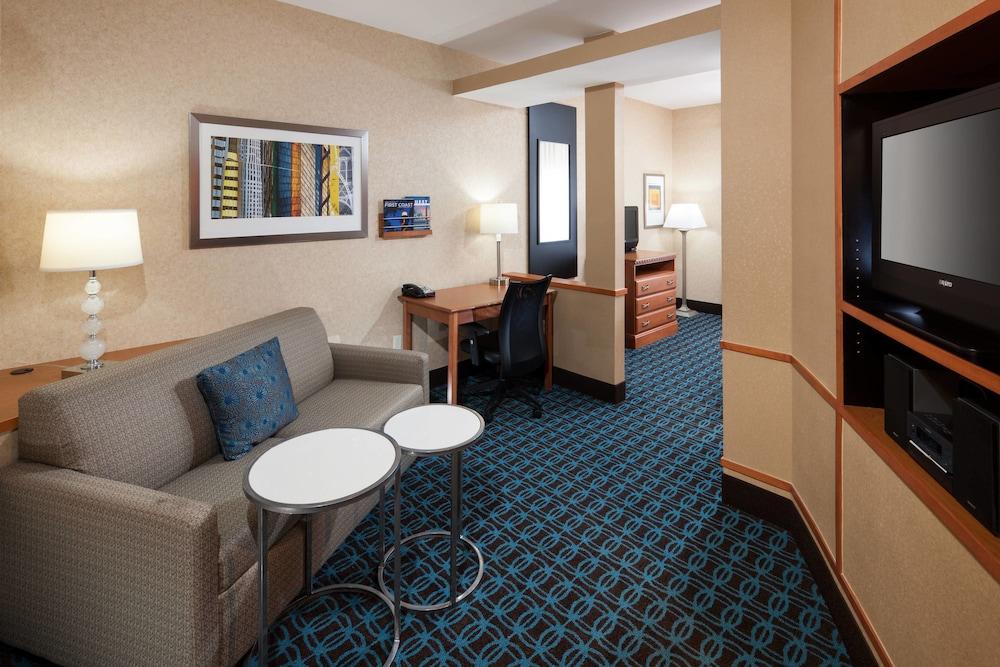 Fairfield Inn & Suites by Marriott Jacksonville Butler Blvd photo 6