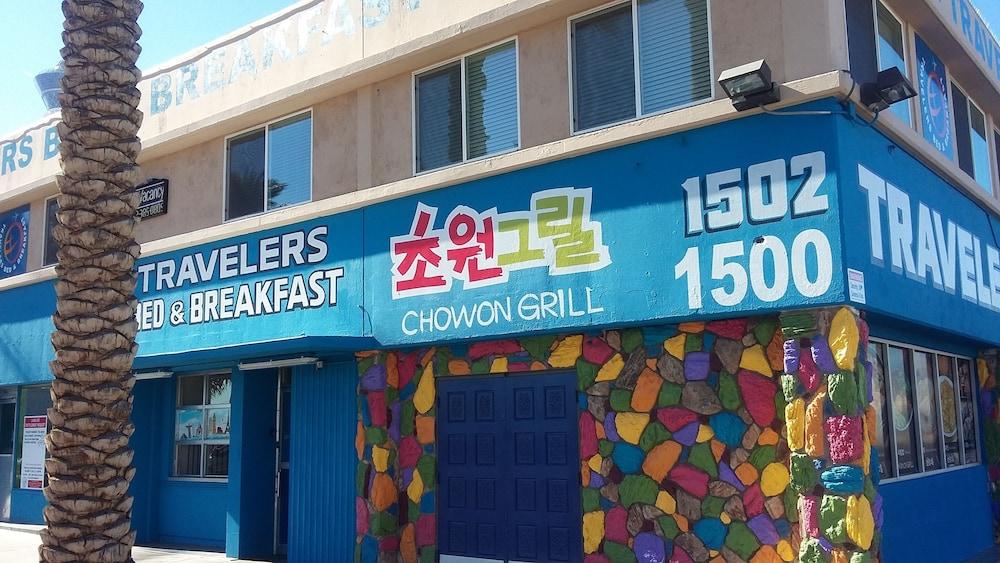 Traveler's Bed & Breakfast Hostel photo 15