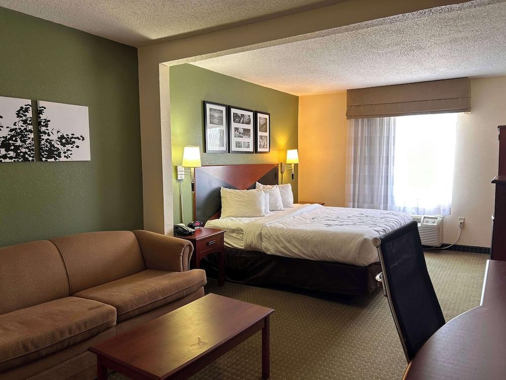 SureStay by Best Western Pearl Jackson Airport photo 10