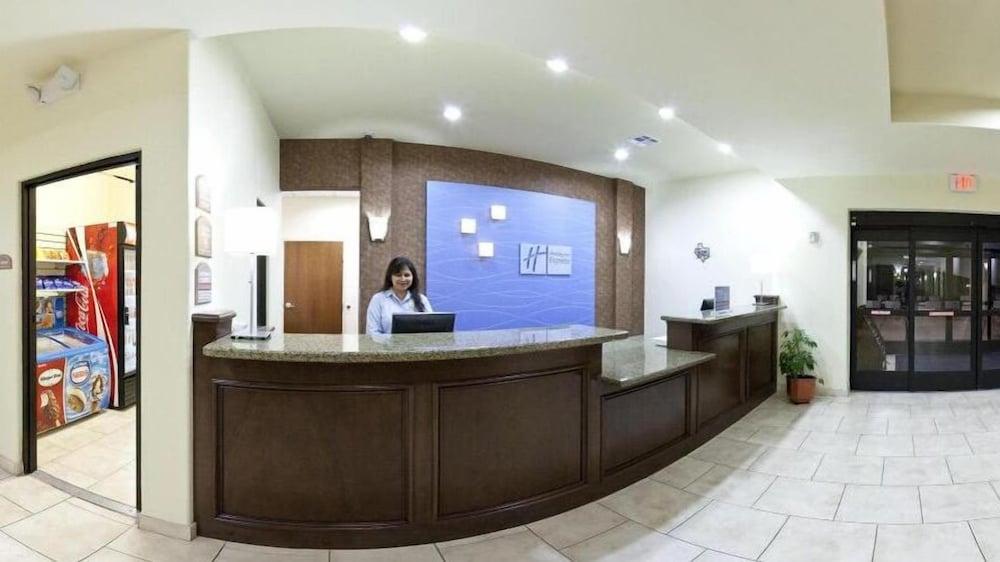 Holiday Inn Express Hotel & Suites La Porte, an IHG Hotel photo 2