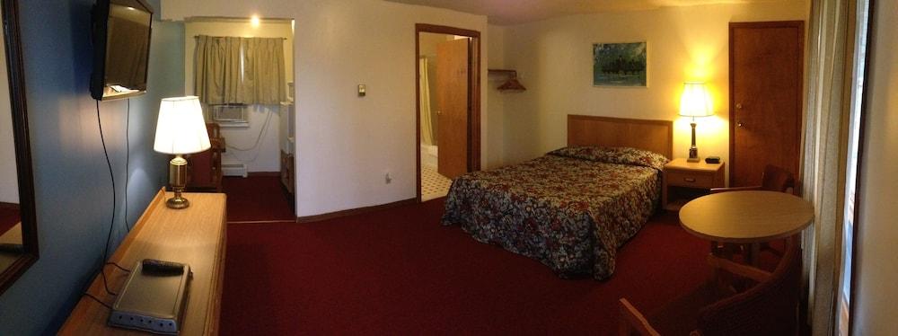 Chateau Motor Lodge photo 3
