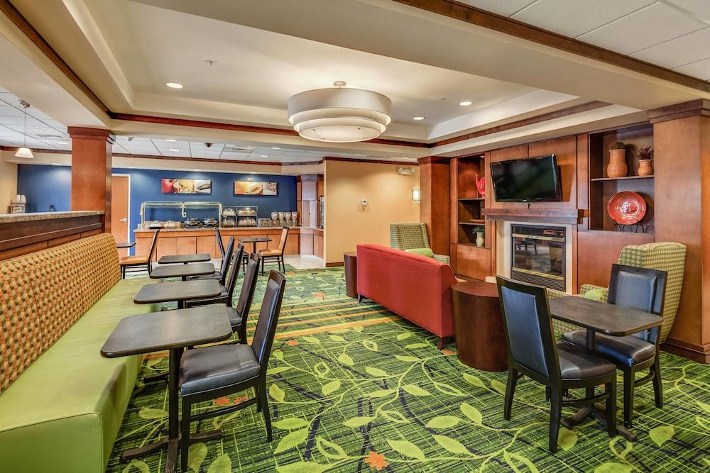Fairfield Inn & Suites by Marriott Jacksonville Beach photo 24