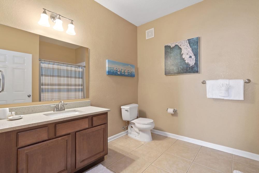 Vista Cay by Orlando Resort Rentals on Universal Boulevard photo 46