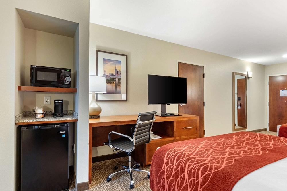 Comfort Inn White House photo 8