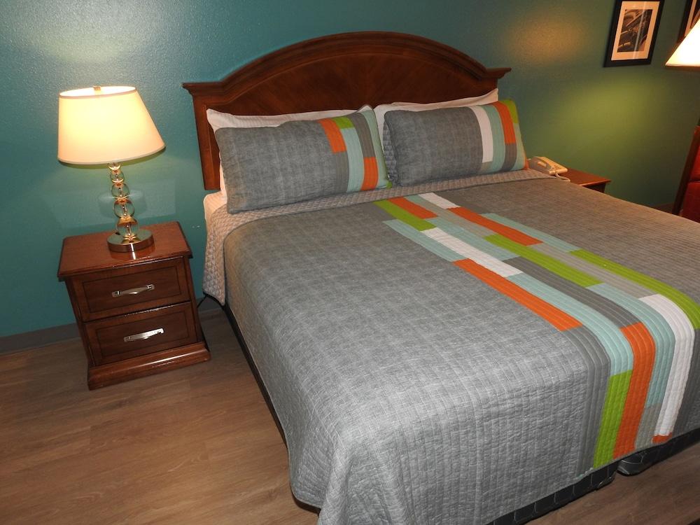 Edelweiss Inn photo 24
