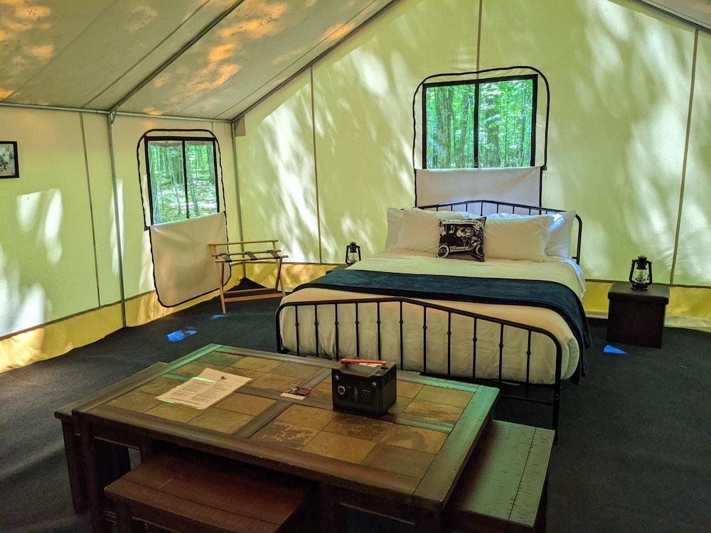 POV Lake Resort & Glamping Campground photo 40