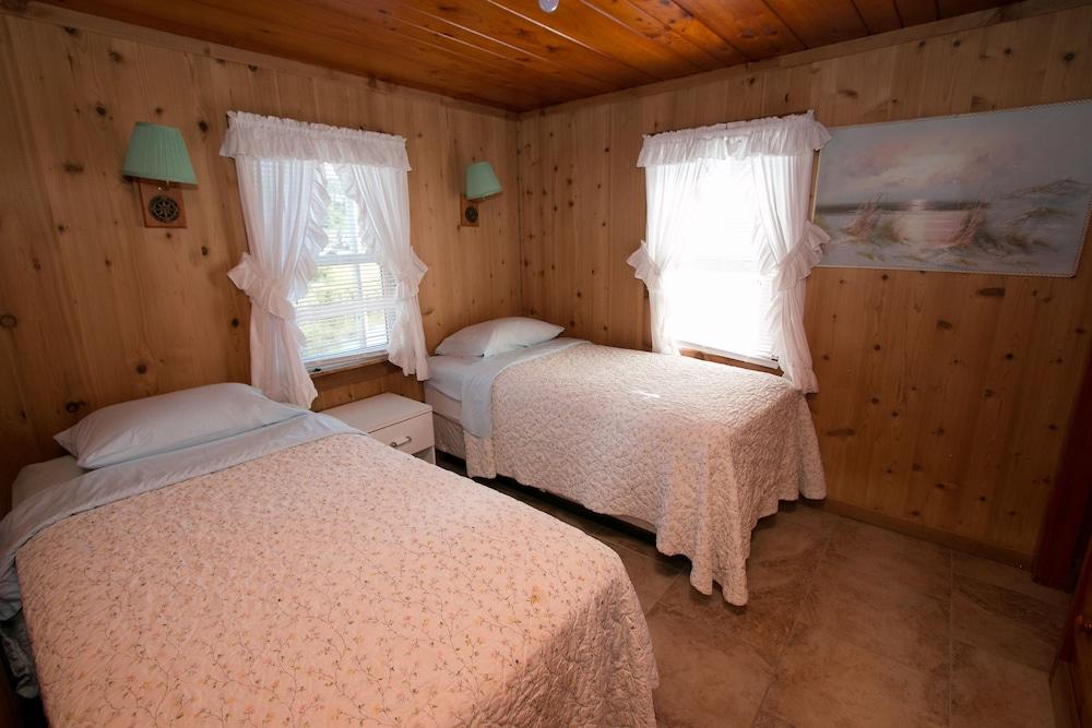 Outer Banks Motel - Village Accommodations photo 17