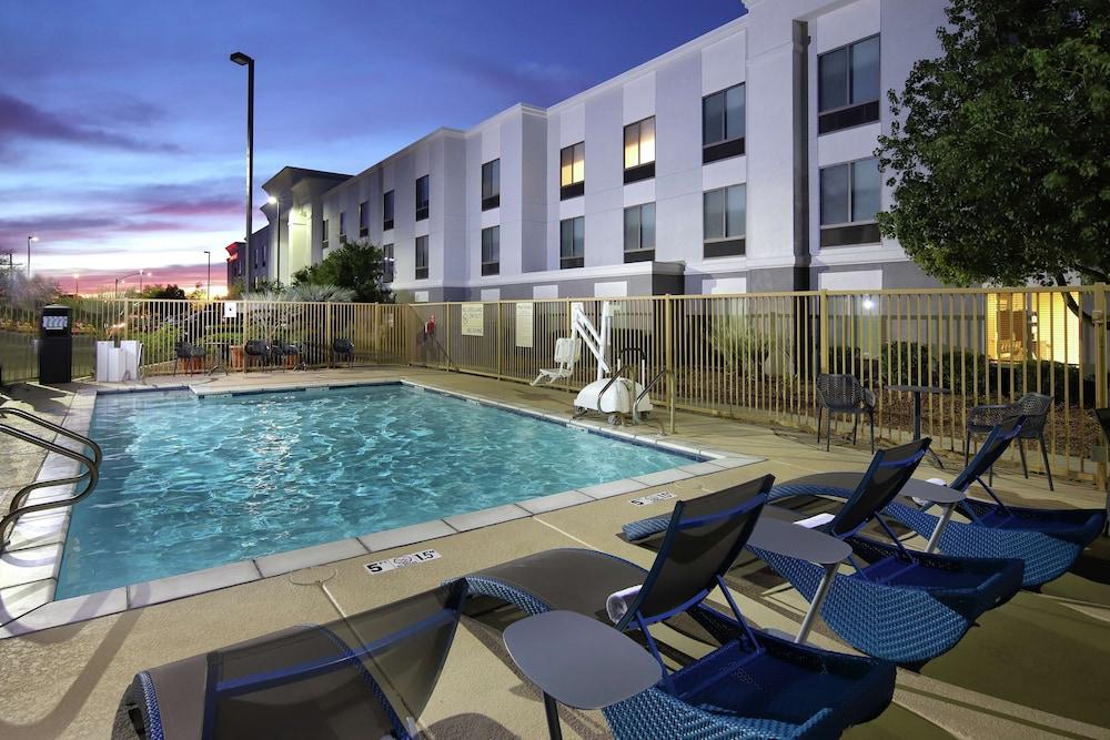 Hampton Inn & Suites Tucson East/Williams Center photo 20