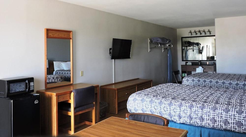 Riata Inn photo 10