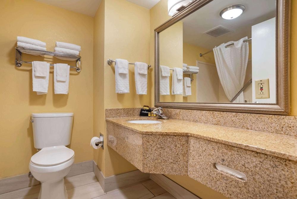 Best Western Plus Oak Mountain Inn photo 27