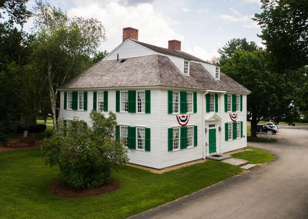 Old Sturbridge Inn and Reeder Family Lodges photo 21
