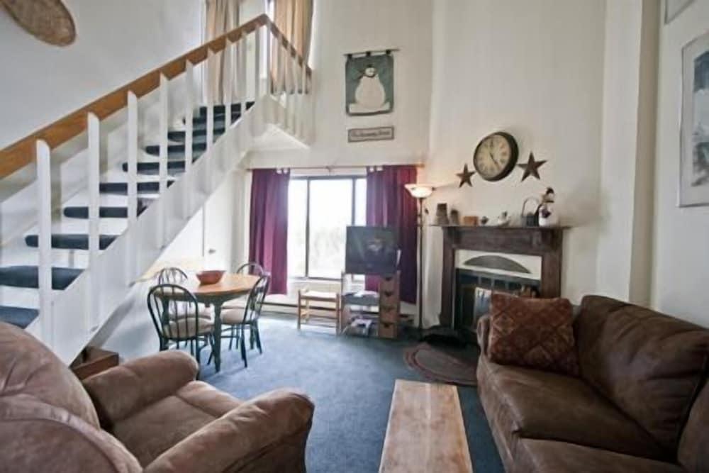 Silver Creek Lodge photo 2