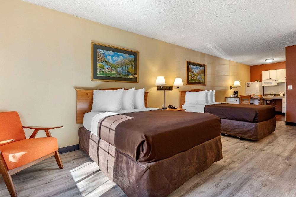 Suburban Studios Albuquerque Uptown photo 23