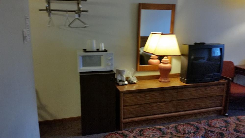 Olympia Motel photo 8