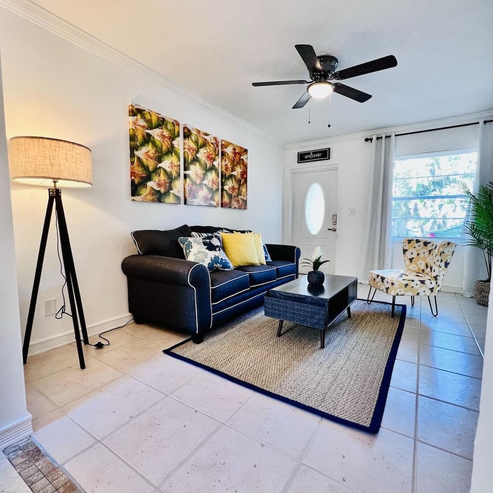 Coco Bay Condos photo 96