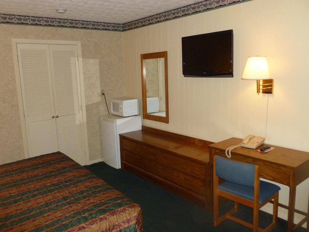 Guest Keeper Inn photo 11