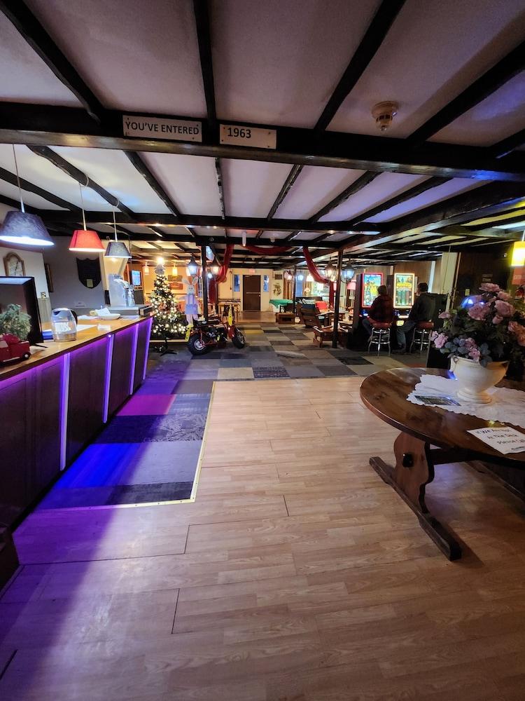 Pocono Mountains Hotel and Spa photo 11