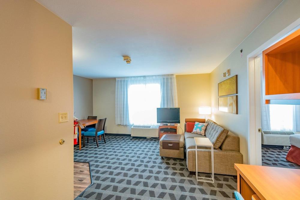 Towneplace Suites By Marriott Streetsboro photo 10