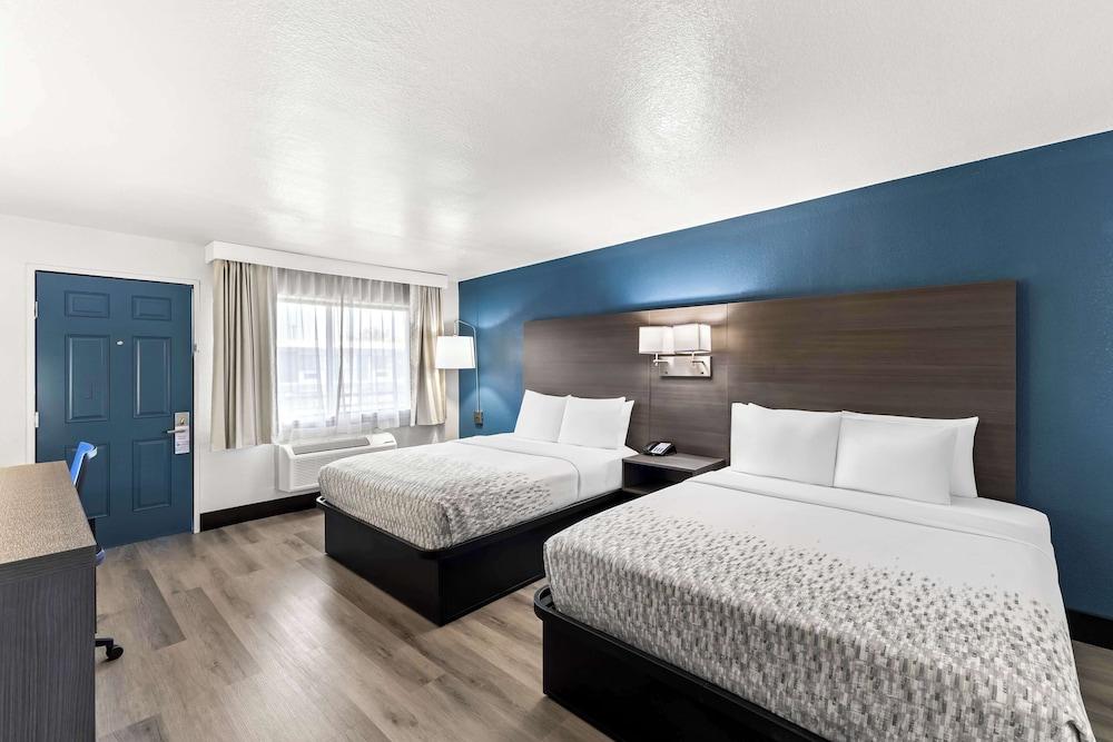 SureStay Hotel by Best Western Phoenix Airport photo 15