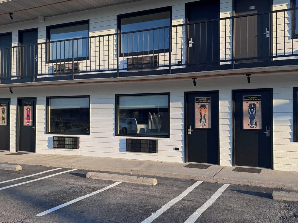 Motorcycle Inn photo 7