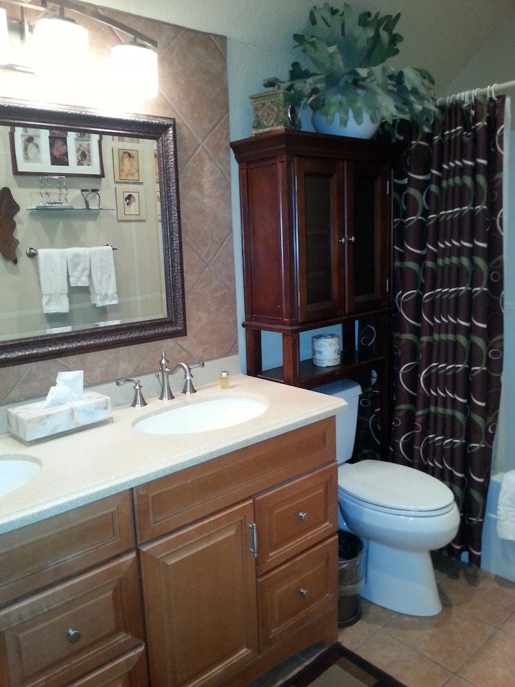 The River's Edge Motel Lodge & Resort photo 24