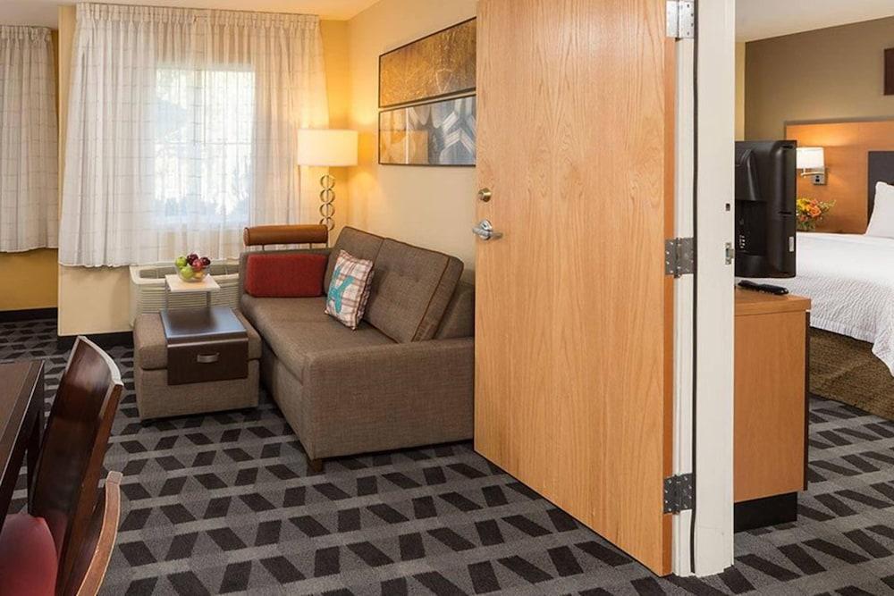TownePlace Suites by Marriott Bend photo 14