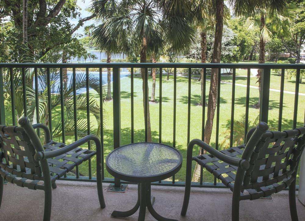 Club Wyndham Palm-Aire photo 12